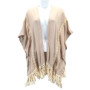 Love Women Sz S/M Crochet Kimono Open Poncho Beige Fringe Boho Chic Cottagecore